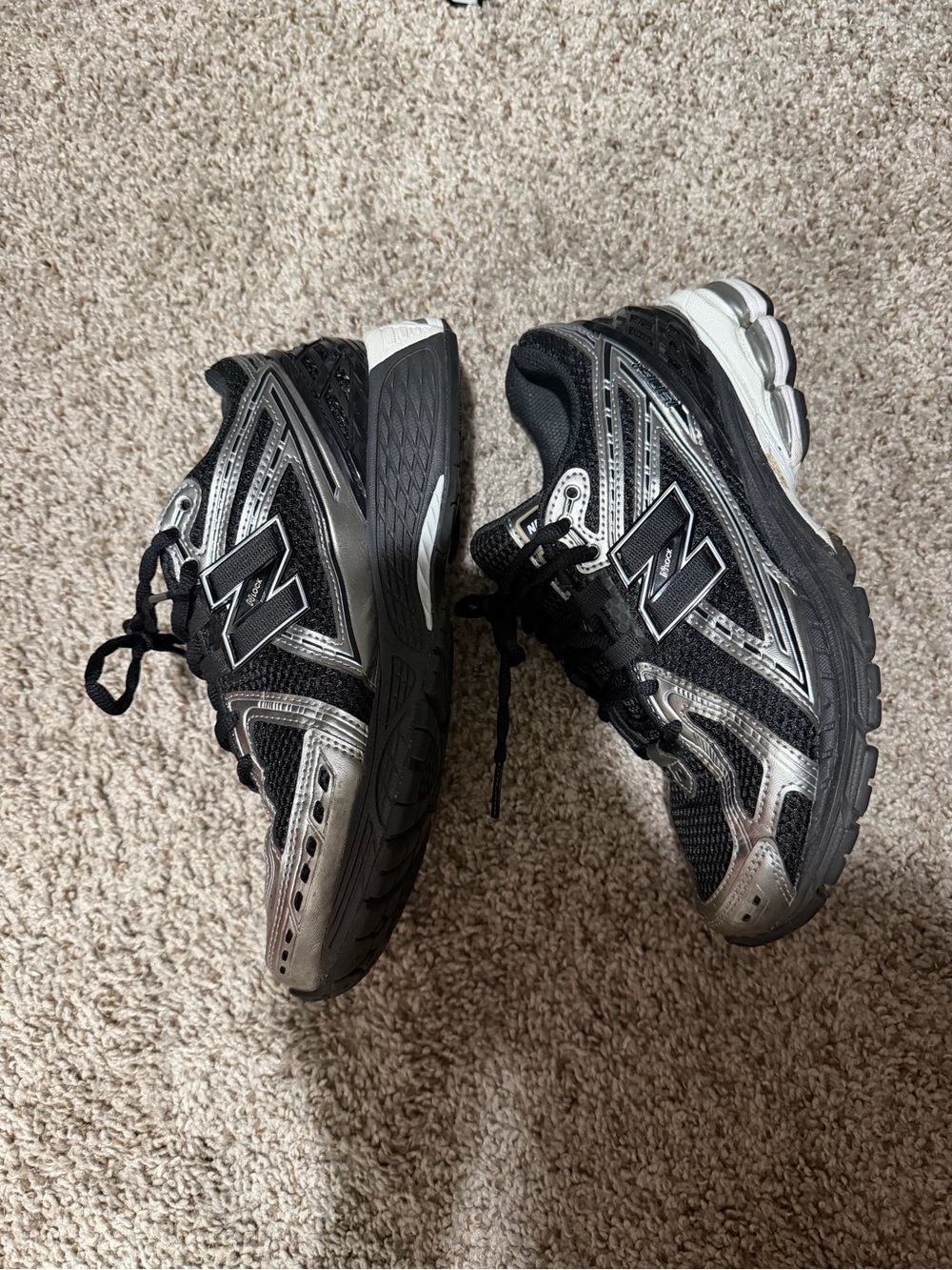Women’s New Balance 1906r - Picture 3 of 6